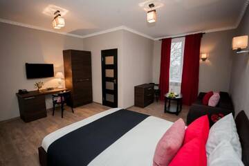 Фото номера Стандартный номер Отель La Maison Hotel г. Орхей 22